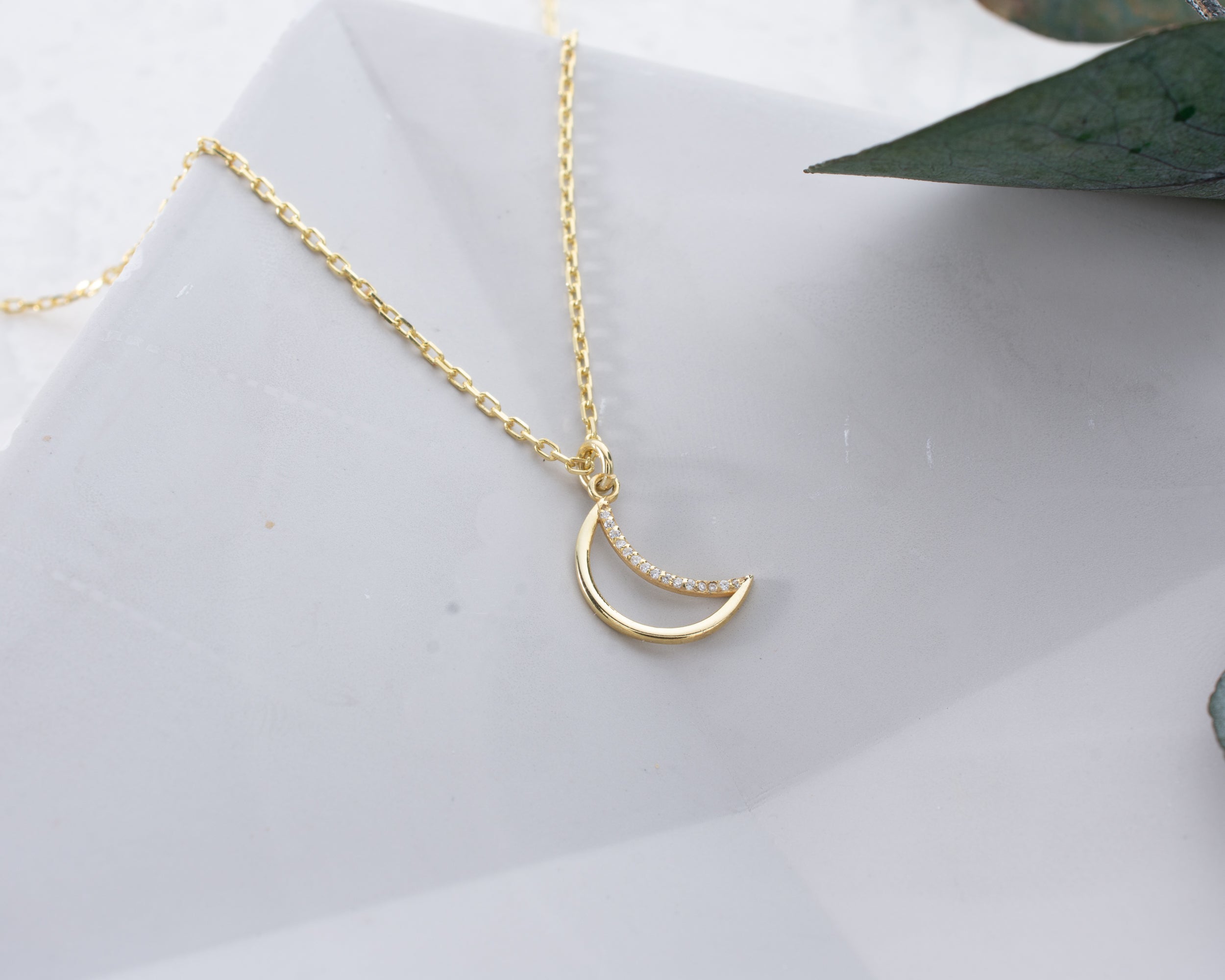Moon and Star Necklace Delicate Gold Necklace Crescent Moon Necklace - Etsy